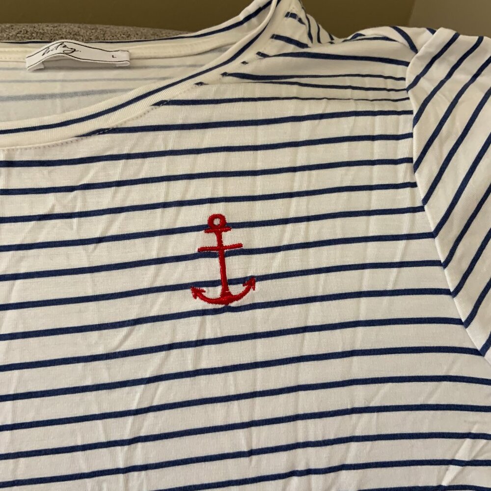 NWOT Britney Women's Navy & White Striped T-Shirt, Size L. - Picture 6 of 6